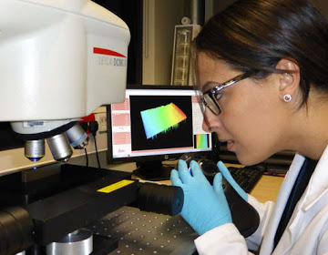 Residual stress expert measuring the topography of a contour method cut using our confocal microscope.